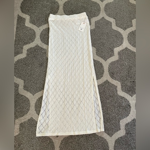 BILLABONG NWT Womens Sun Dazed Skirt 🌺🌊🐚women’s S soft crochet boho midi cover - Picture 2 of 9